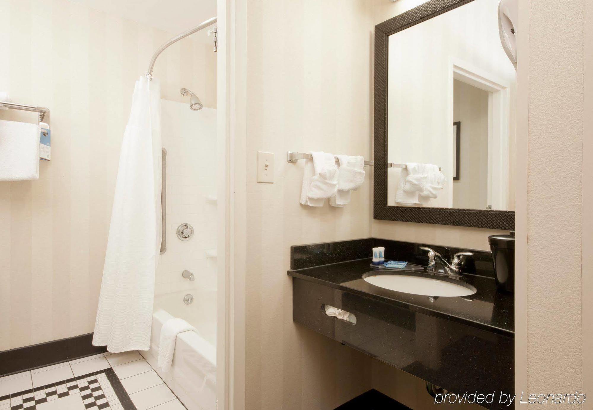 Fairfield Inn & Suites Hattiesburg / University Exteriör bild